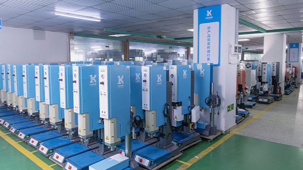 深圳伺服超聲波塑料焊接機在燈飾行業(yè)高效應(yīng)用